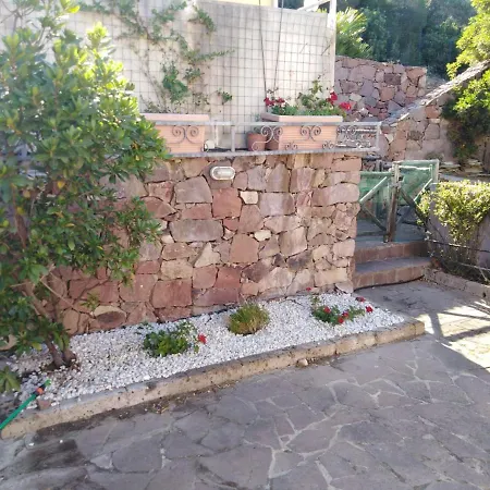 Appartement Panoramica Immersa Nel Porto Pino