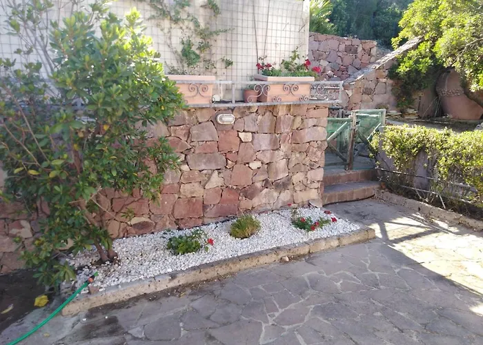 Apartman Panoramica Immersa Nel Porto Pino